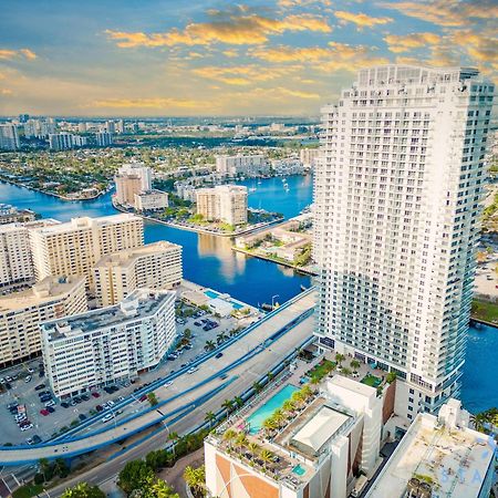 Luxury Amenities, Infinity Pool, Gym, Hot Tub Apartment ฮอลลีวูด ภายนอก รูปภาพ
