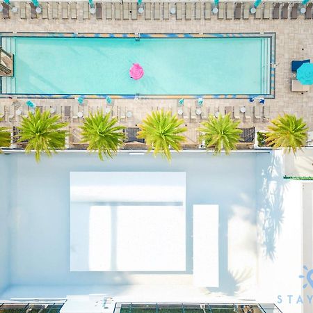 Luxury Amenities, Infinity Pool, Gym, Hot Tub Apartment ฮอลลีวูด ภายนอก รูปภาพ