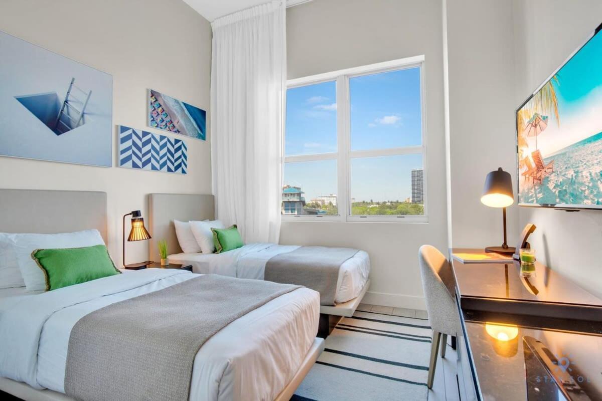 Luxury Amenities, Infinity Pool, Gym, Hot Tub Apartment ฮอลลีวูด ภายนอก รูปภาพ