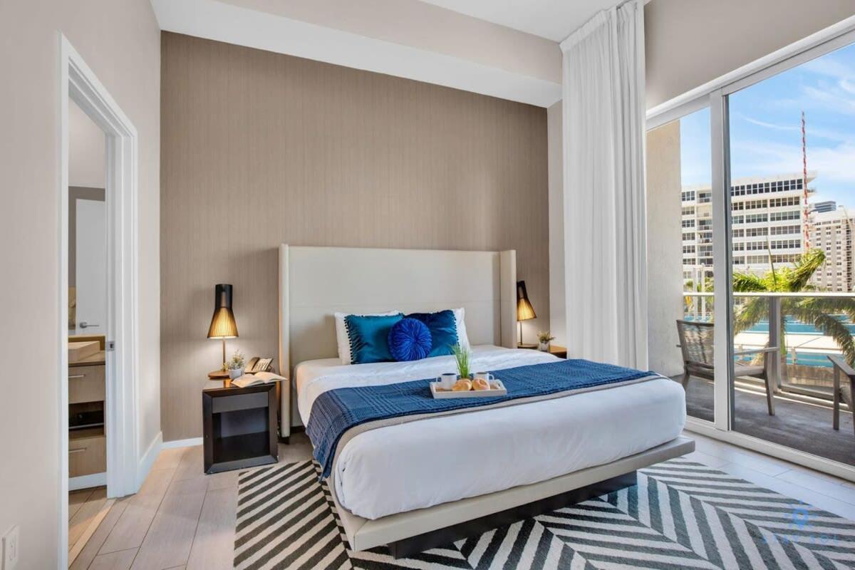 Luxury Amenities, Infinity Pool, Gym, Hot Tub Apartment ฮอลลีวูด ภายนอก รูปภาพ